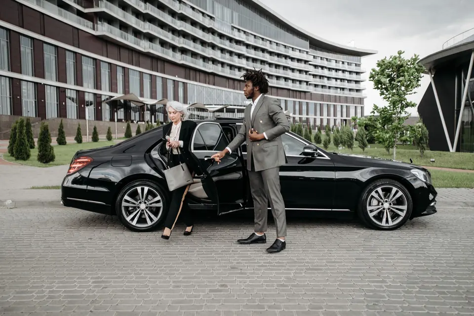 Chauffeurs, vans et accueil aéroport